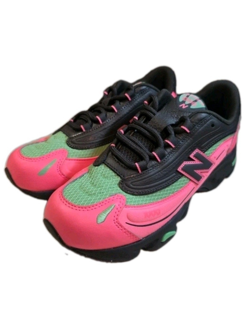New Balance 1000 Pink/Green/Black Athletic Shoes. Youth’s 5Y. Women’s 6.5. NIB - Picture 4 of 12